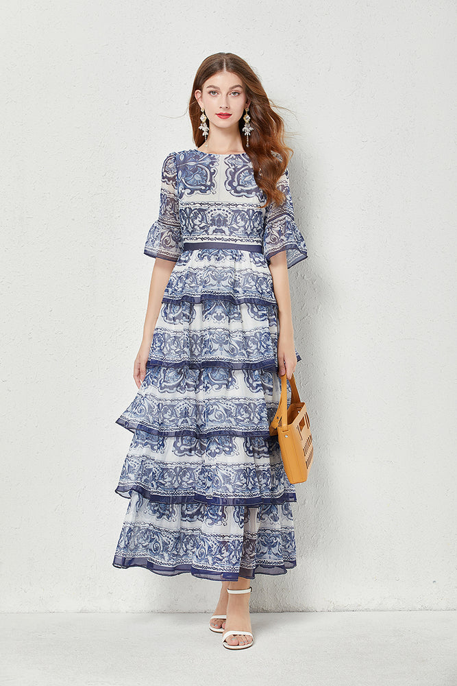 
                  
                    Women Summer High End Blue And White Porcelain Printed Flared Sleeve Cake Dress Silk Large Pendulum Dress
                  
                