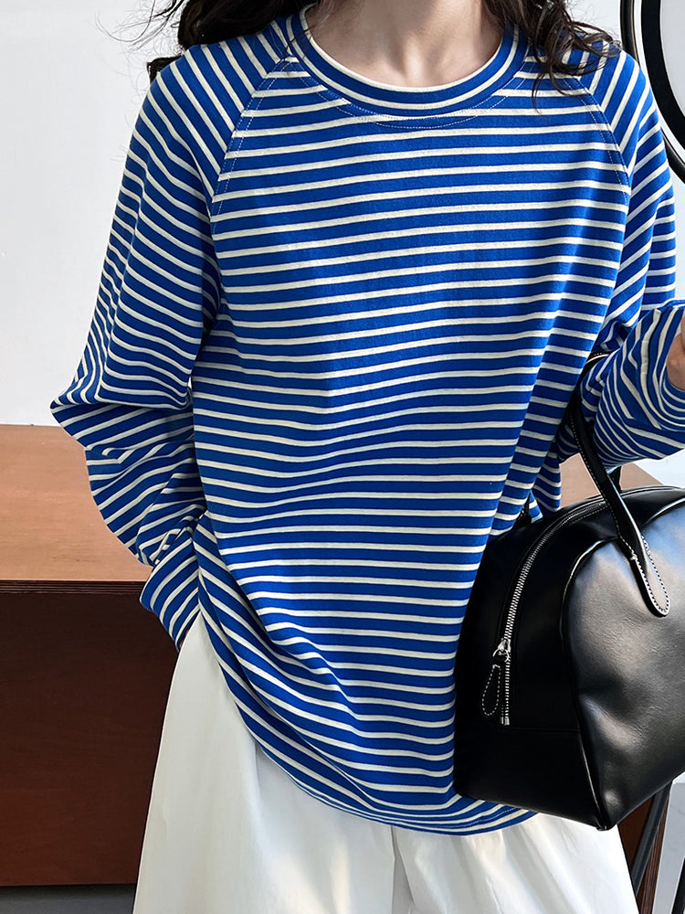 
                  
                    Lazy Pullover Stripe Sweater Women Minimalist Design Loose Retro Raglan Sleeve Top
                  
                