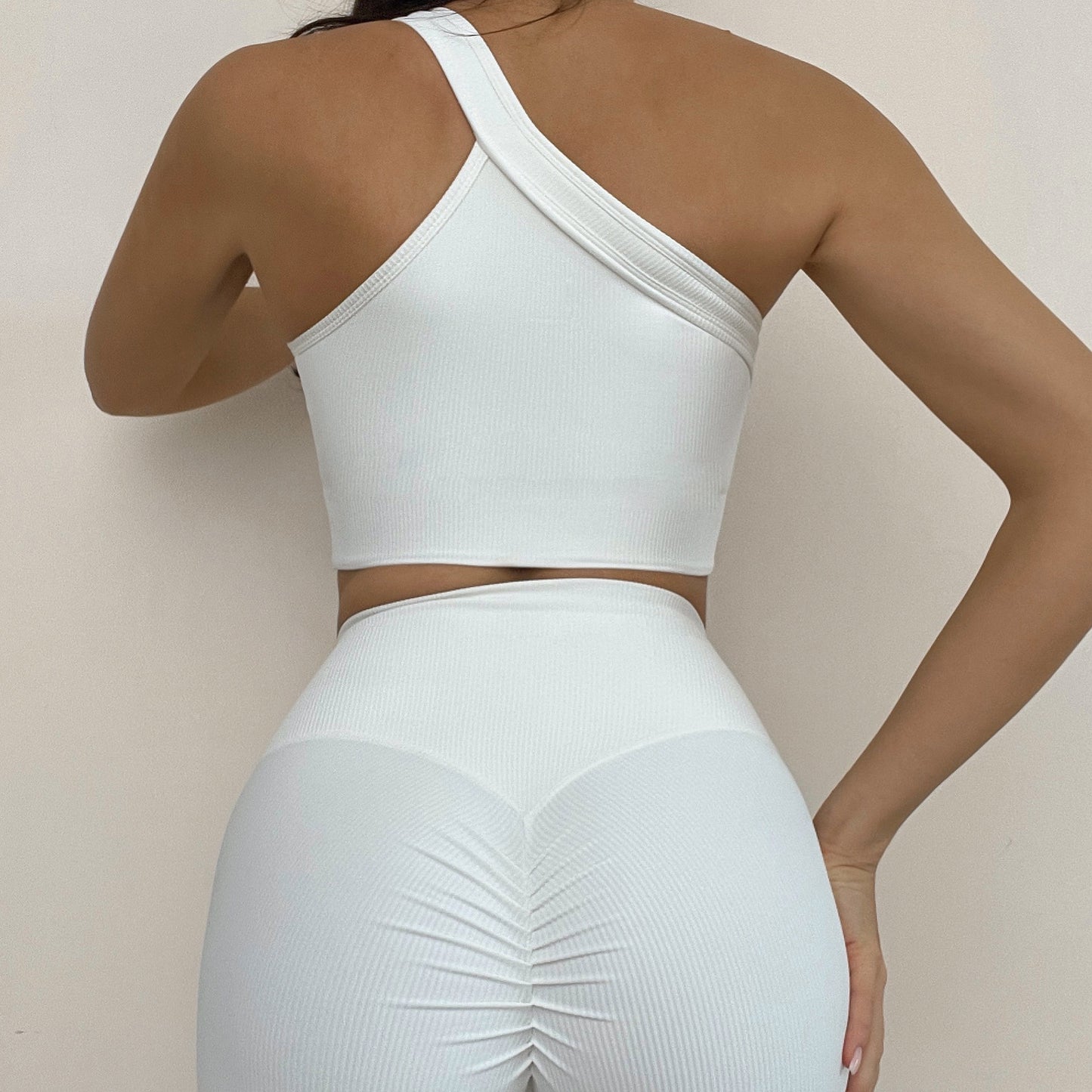 
                  
                    Yoga Clothes One Shoulder Shape Sports Bra Irregular Asymmetric Pleated Hip Lift Pants Fitness Clothes Women Suit
                  
                