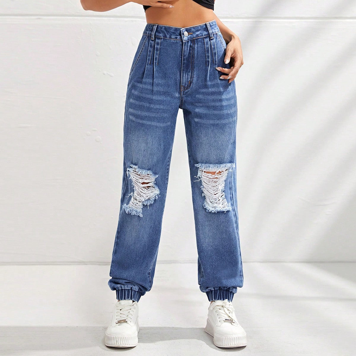 
                  
                    Women Clothing High Waist Slimming Holes Ankle Tied Jeans
                  
                