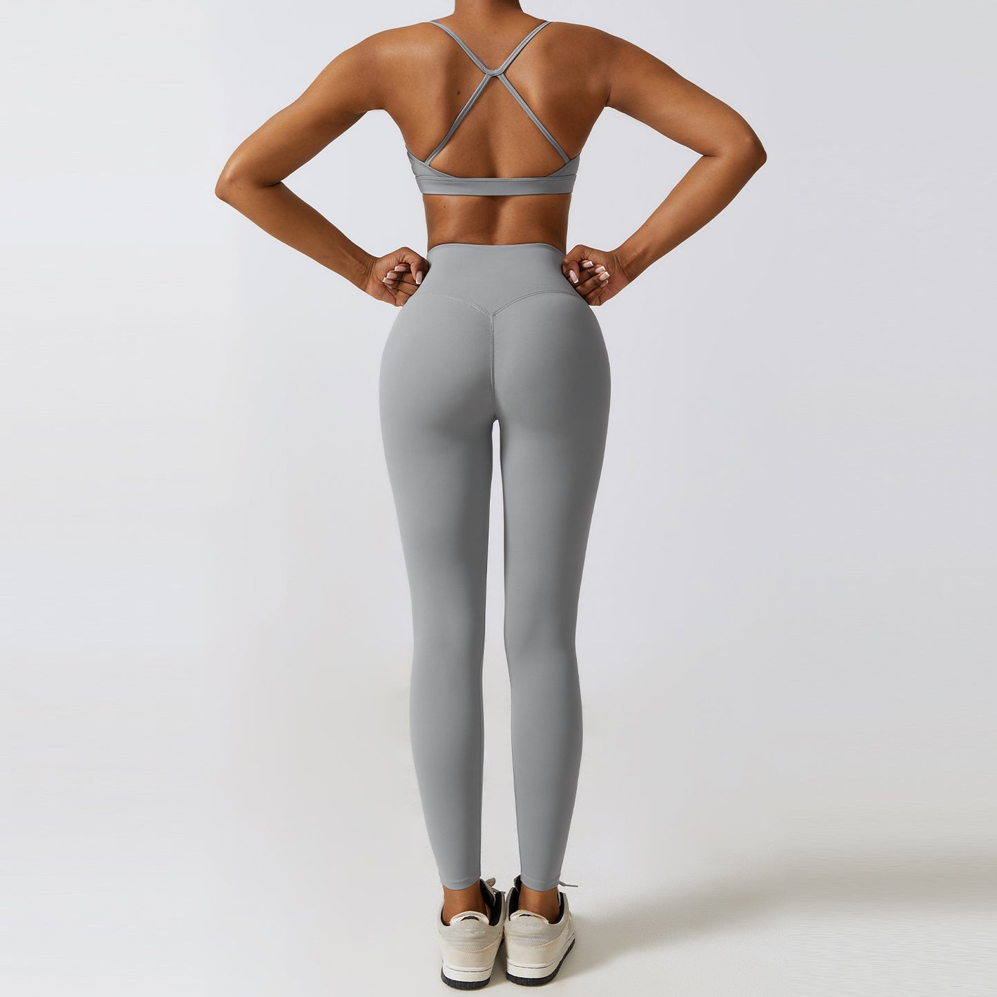 
                  
                    Autumn Winter Skinny Yoga Clothes Nude Feel Quick Drying Sports Suit Thin Fitness Clothes Three Piece Set
                  
                