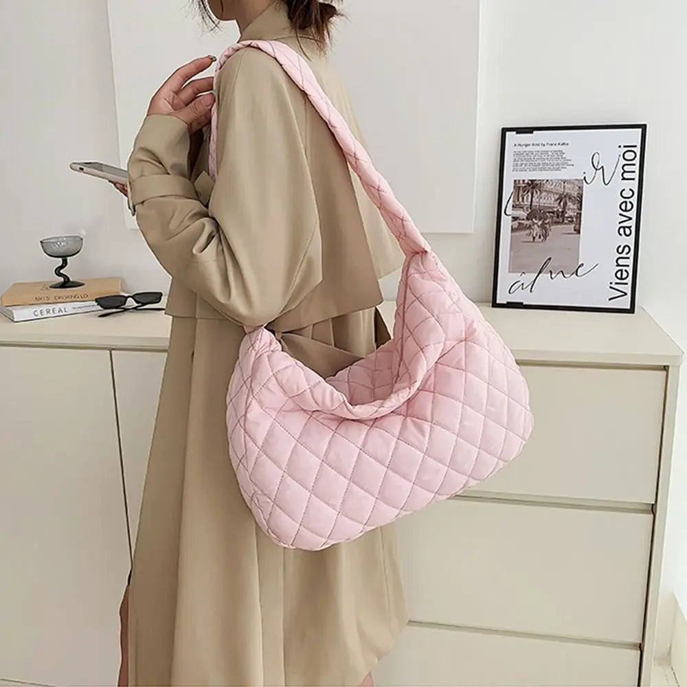 Women Large Capacity Quilted Tote Bag Winter Warm Lightweight Down Cotton Padded Plaid Shoulder Bags Underarm Bags Puffy Handbag