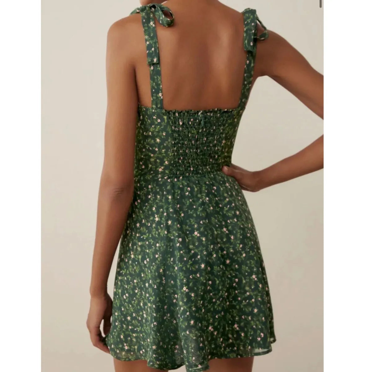 
                  
                    2024 Summer Party Dress Elegant Green Flora Back Elastic Front Mini Dress party dresses
                  
                