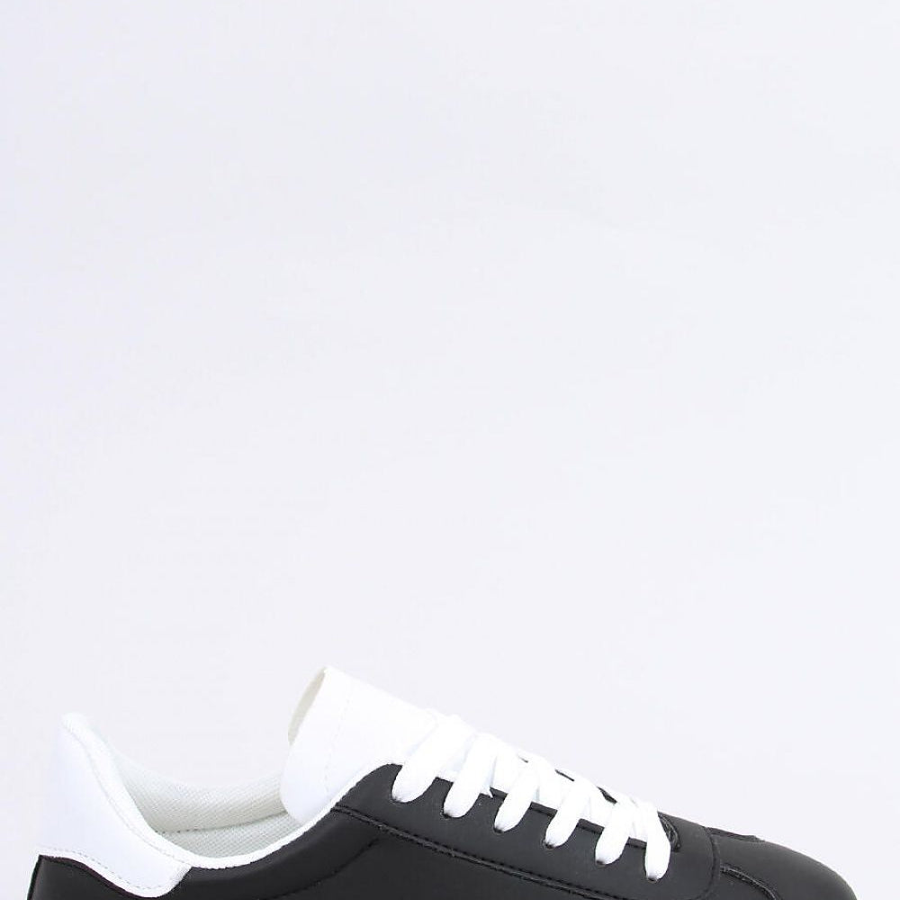
                  
                    Sneakers Model 161973 Inello
                  
                