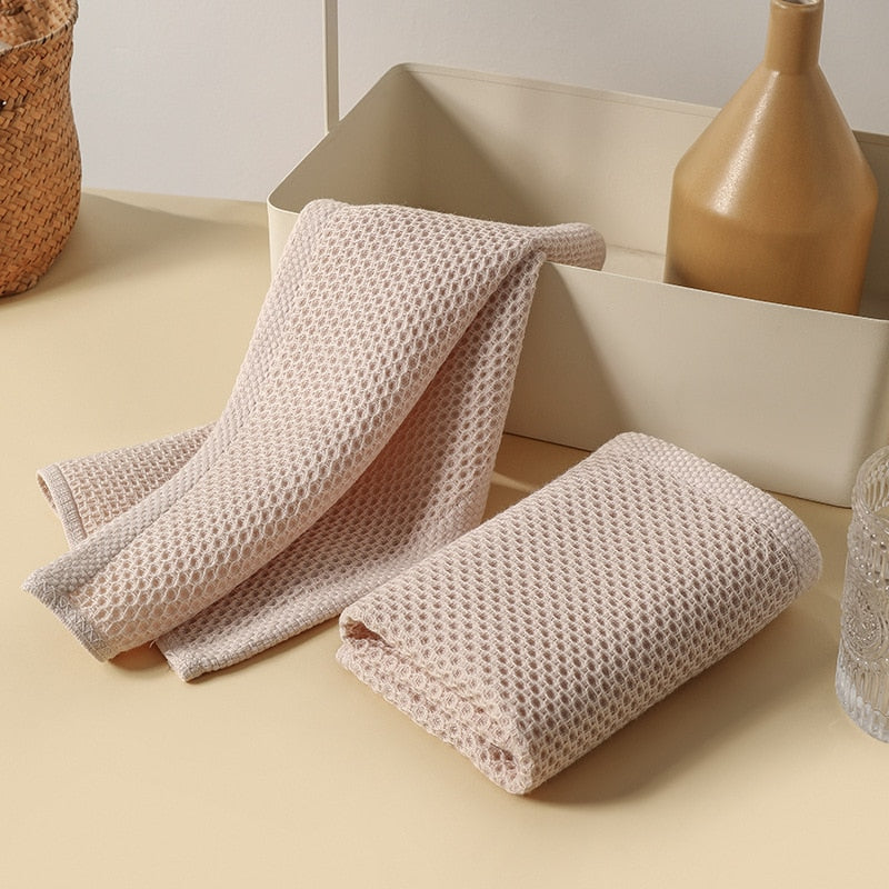 
                  
                    2Pcs 34*34cm Cotton Dishcloth Honeycomb Towel Ultra Soft Absorbent Hand Towel Wash Cloth Household Kitchen Cleaning Cloth Tool
                  
                