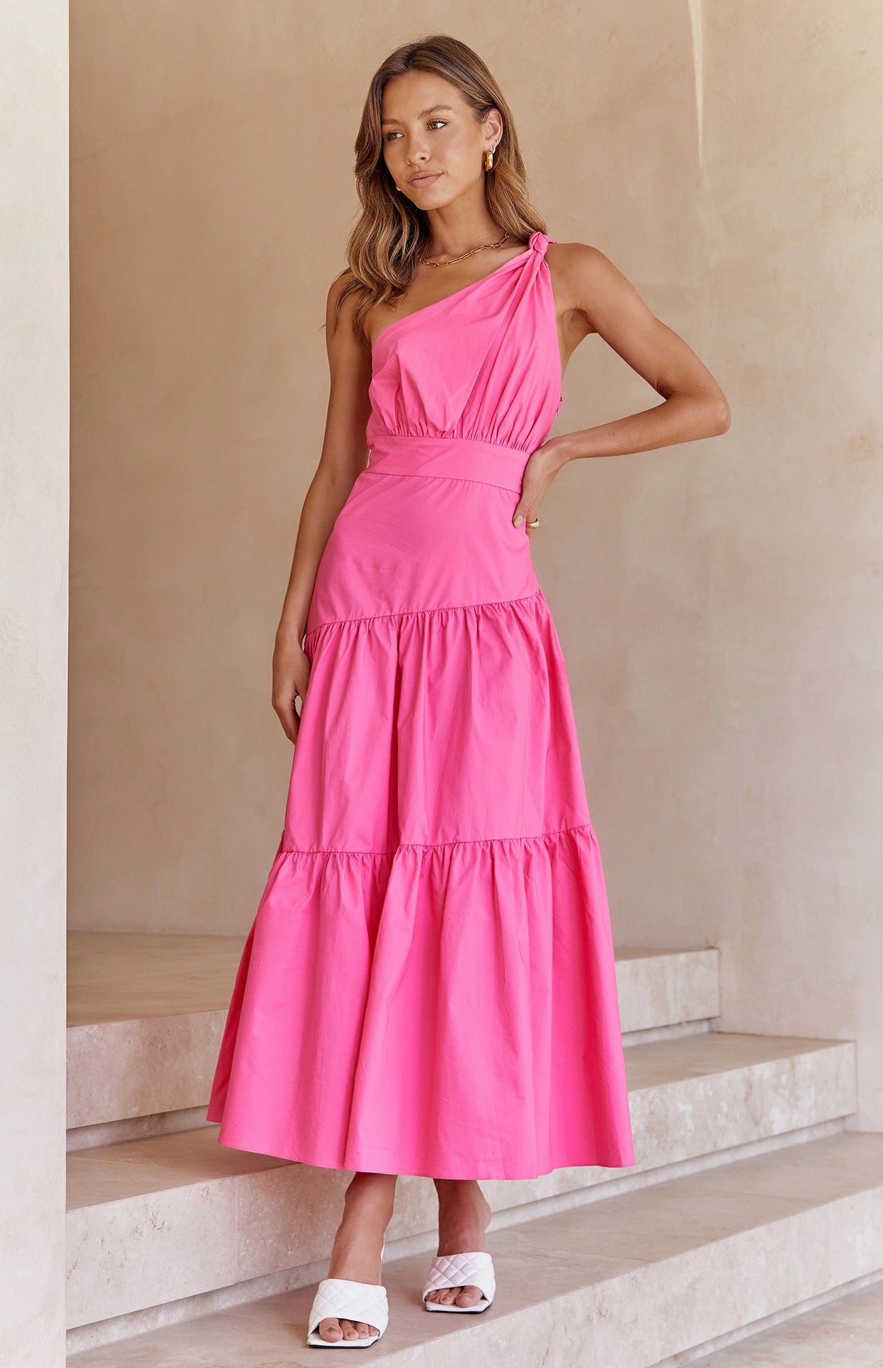 
                  
                    Spring Summer One-Shoulder Knotted Solid Color Fresh Long Sweet Dress
                  
                