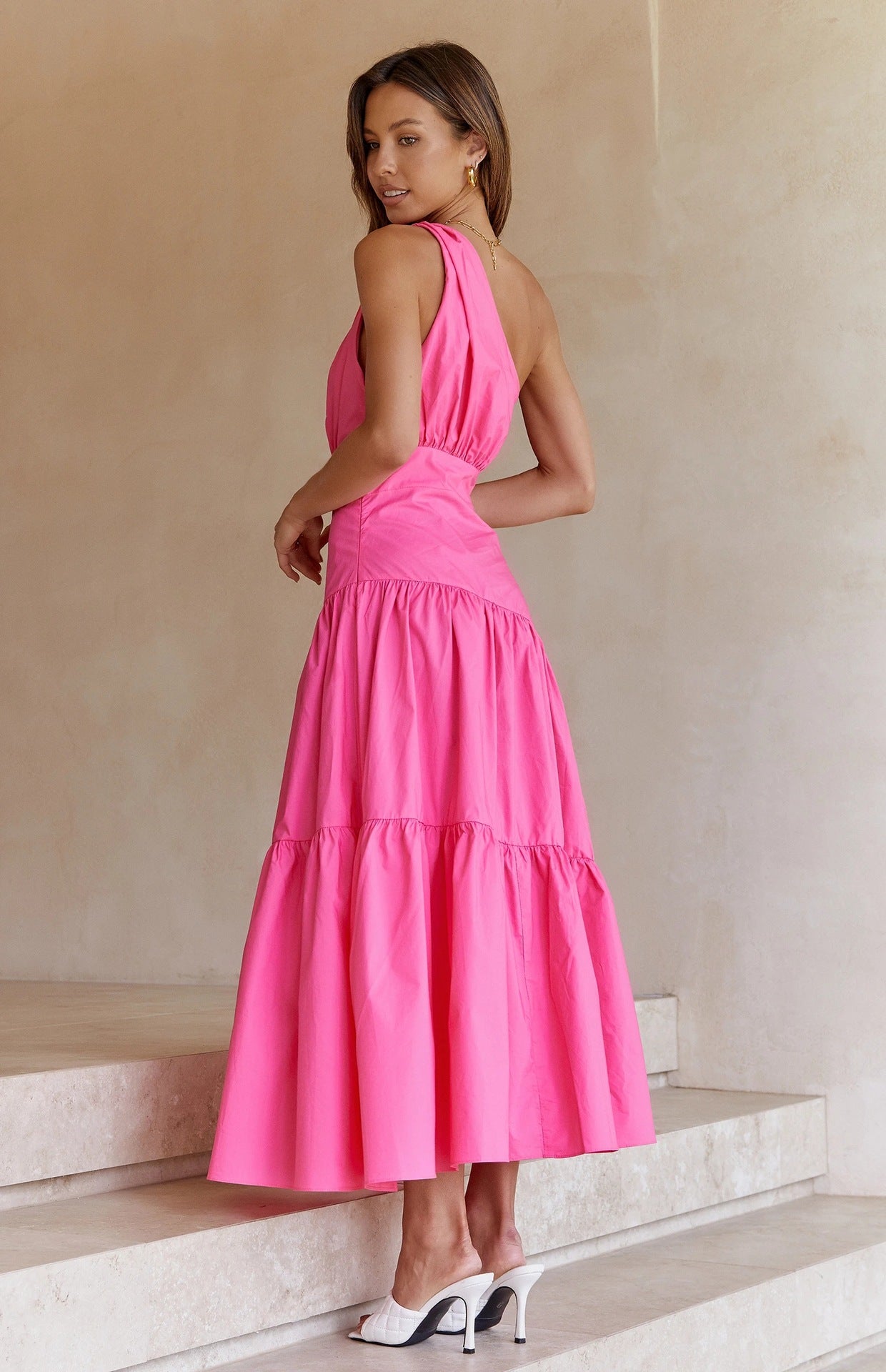 
                  
                    Spring Summer One-Shoulder Knotted Solid Color Fresh Long Sweet Dress
                  
                