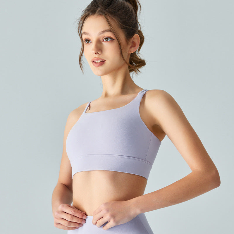 
                  
                    Spring Summer Medium Tenacity Sports Underwear Semi Fixed Cup One Piece Yoga Vest Spaghetti Strap Seamless Workout Bra Women
                  
                