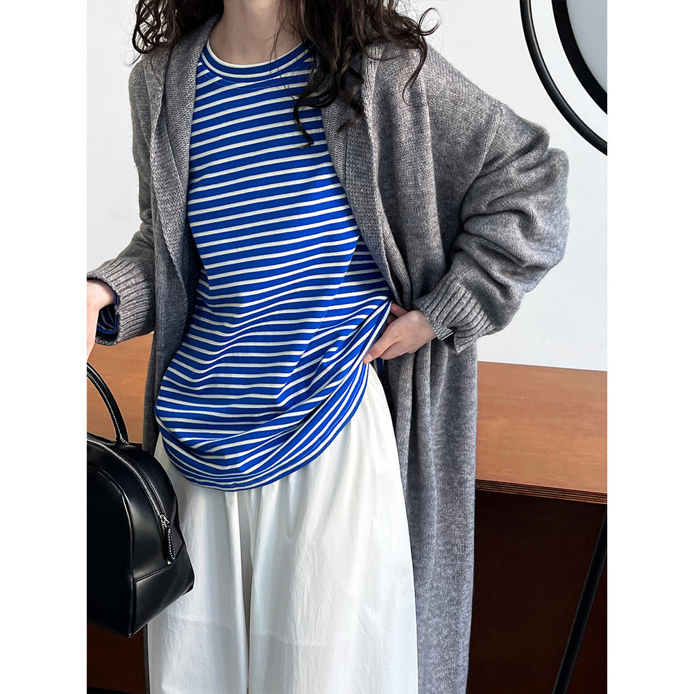 
                  
                    Lazy Pullover Stripe Sweater Women Minimalist Design Loose Retro Raglan Sleeve Top
                  
                