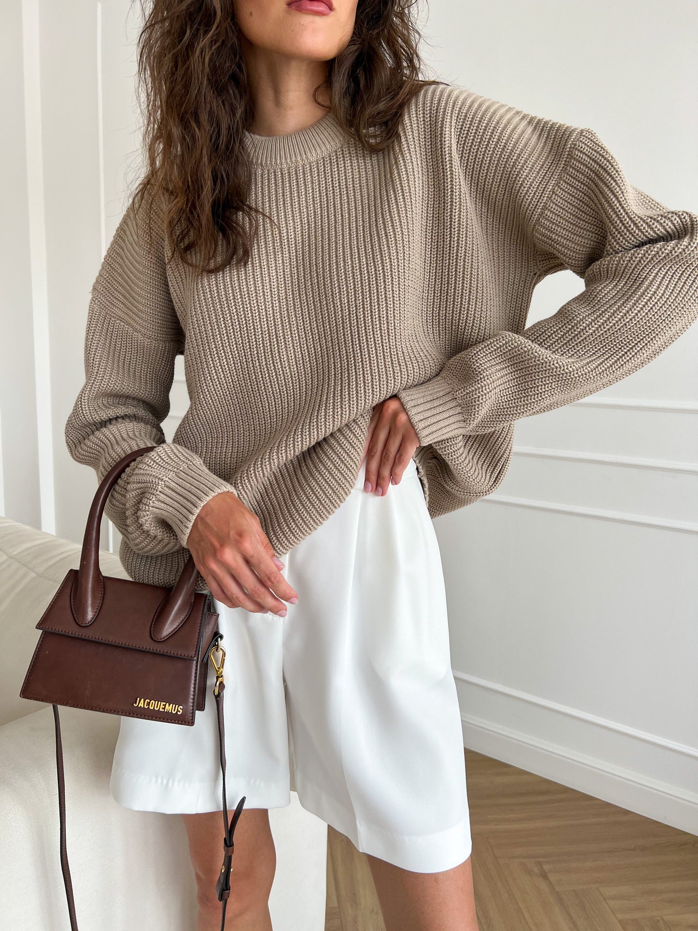 
                  
                    Women Knitwear Crew Neck Loose Solid Color Autumn Winter Women Sweater
                  
                