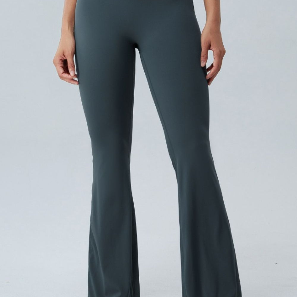 
                  
                    Ruched High Waist Active Pants
                  
                